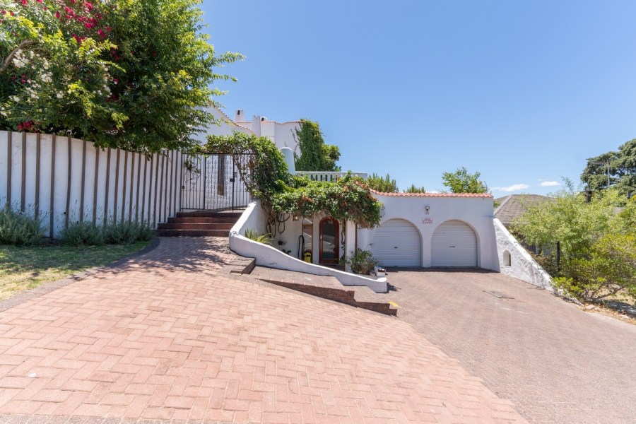 6 Bedroom Property for Sale in Paarl Central Western Cape